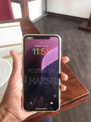 Apple iPhone XS Max 64GB (Used)