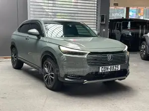 Honda Vezel Z 2025