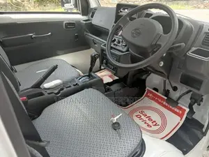 Nissan Clipper NT 100 S Grade 2026