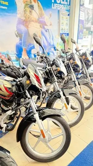 Bajaj CT100 2026