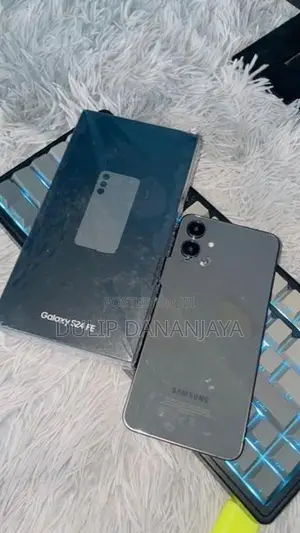 Samsung Galaxy S24 FE GalaxyS24 (Used)