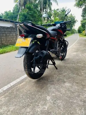 Bajaj Pulsar 150 2011