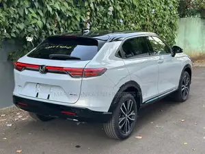 Honda Vezel Z Play 2026