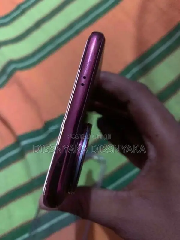 Vivo V50 (Used)