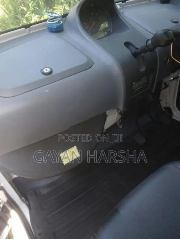 Bajaj Qute RE 2019