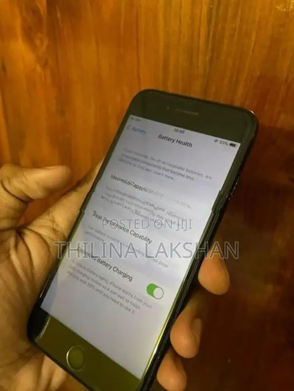 Apple iPhone 7 (Used)