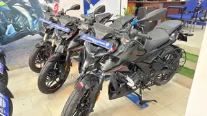 Bajaj Pulsar N160 Premium 2026
