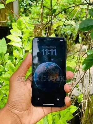 Apple iPhone XS (Used)