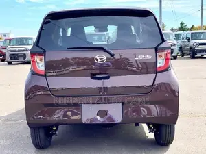 Daihatsu Mira 2025