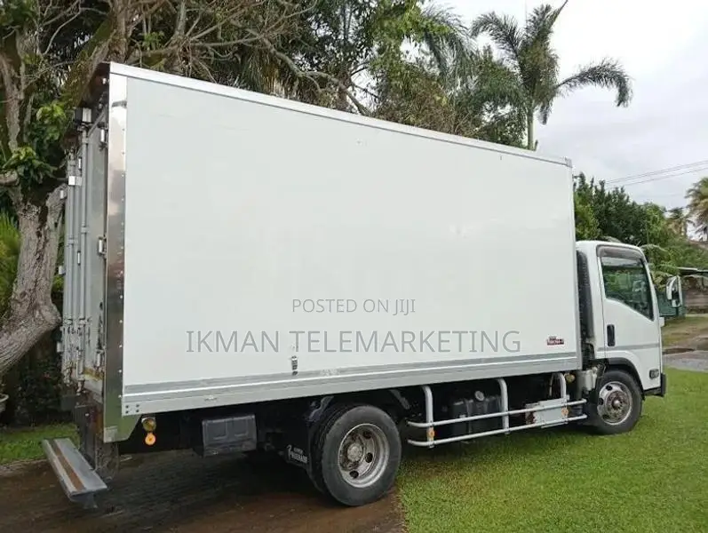 Isuzu Elf Freezer Truck 2014