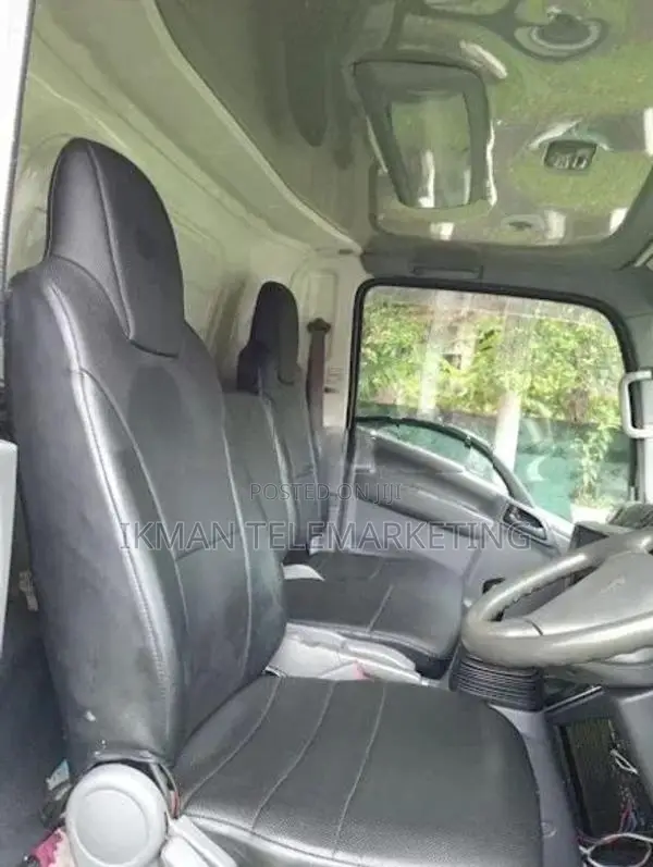 Isuzu Elf Freezer Truck 2014