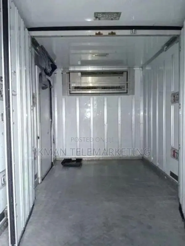 Isuzu Elf Freezer Truck 2014