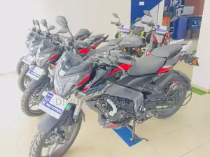 Bajaj Pulsar NS200 2026