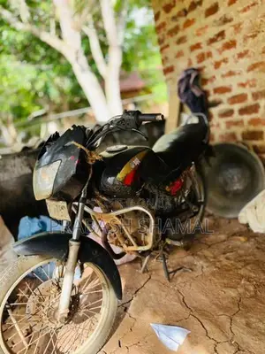 Bajaj Caliber 115 2002