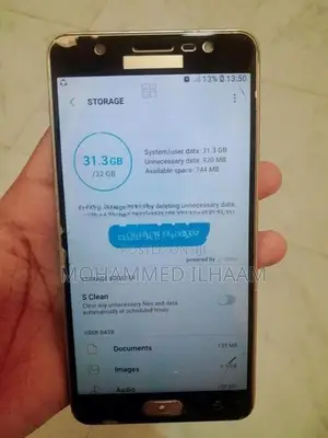 Samsung Galaxy J7 (Used)