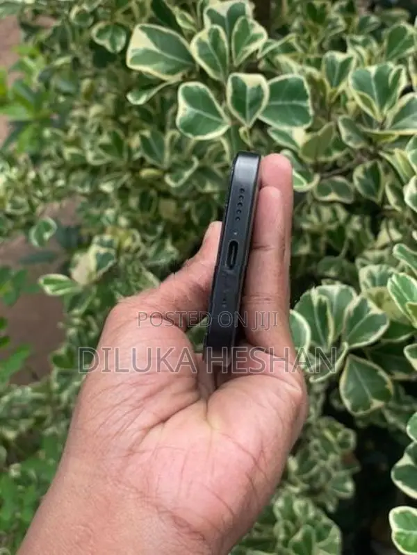 Apple iPhone 15 Pro 128 GB (Used)