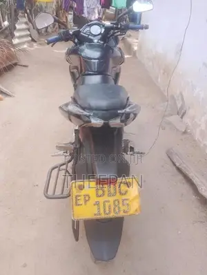 Bajaj Pulsar AS 150 good 2015