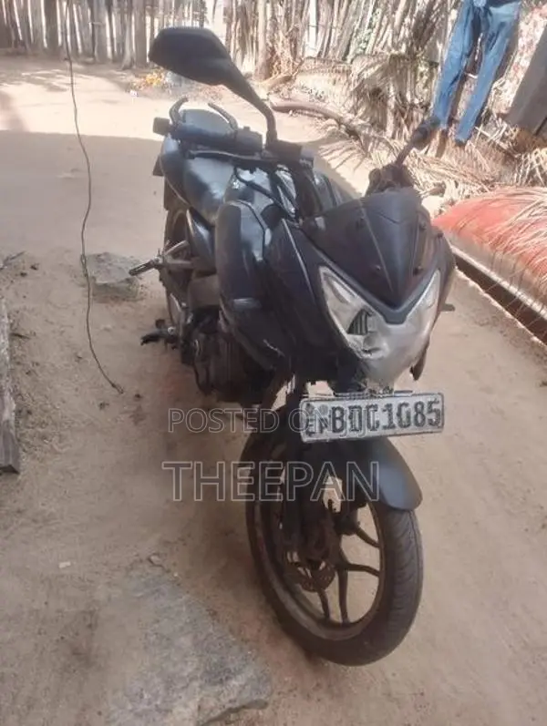 Bajaj Pulsar AS 150 good 2015