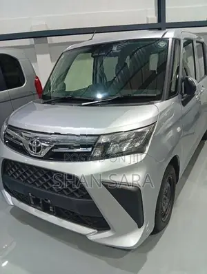 Toyota Roomy X 2023