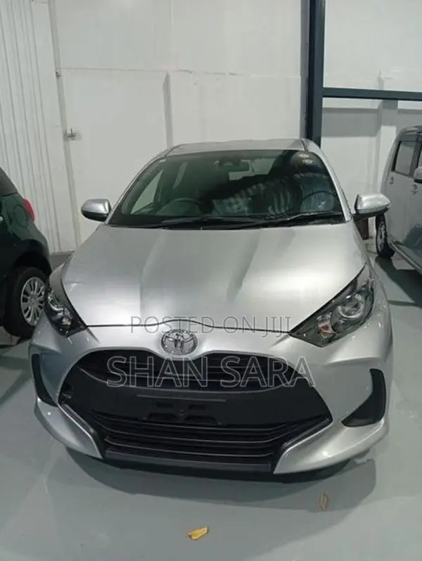 Toyota Yaris X Limited 2023