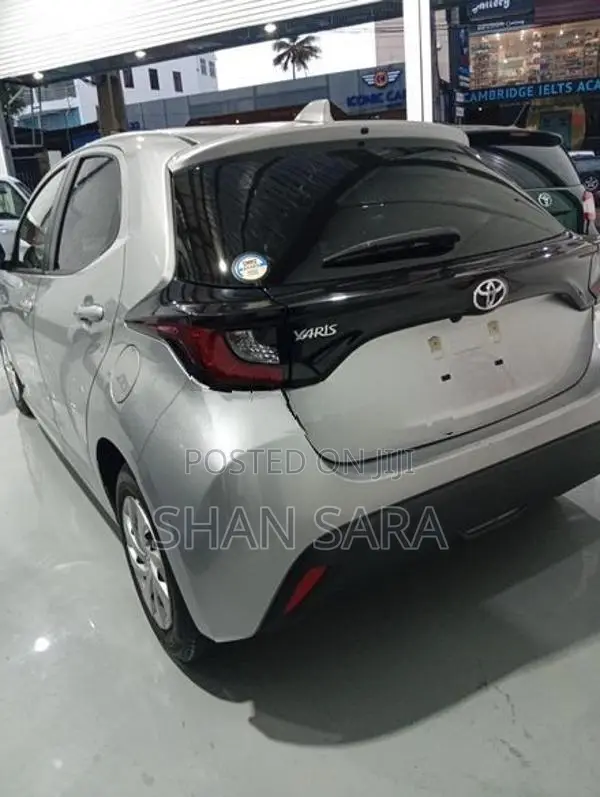 Toyota Yaris X Limited 2023