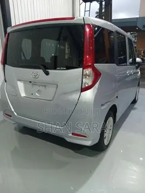 Toyota Roomy x 2024