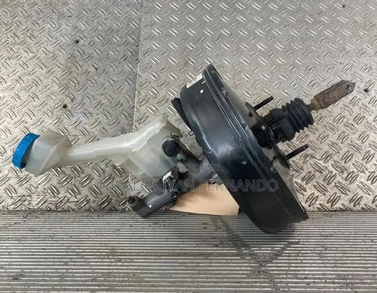 Nissan Primera P12 Brake Booster