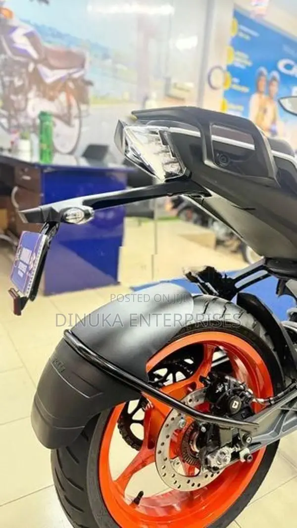 KTM Duke 160 2026