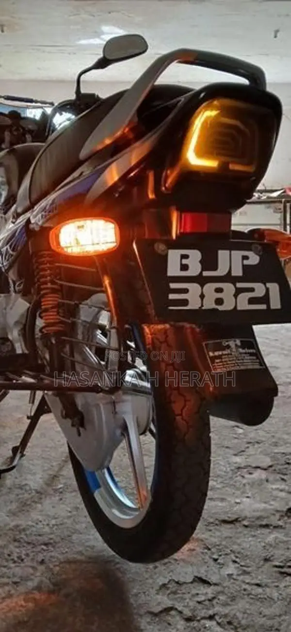 Bajaj CT100 ct 100 2025