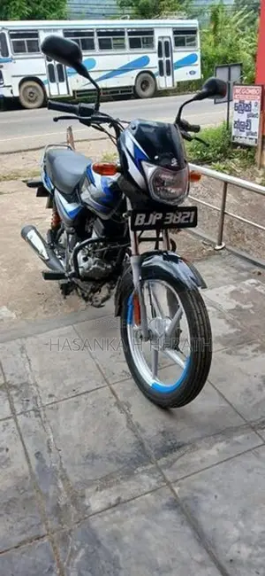 Bajaj CT100 ct 100 2025