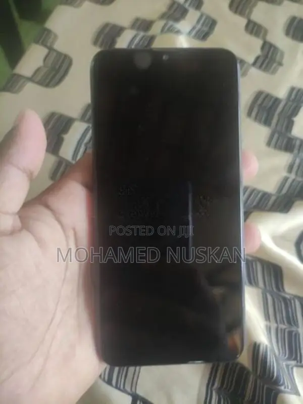 Samsung Galaxy A20e (Used)