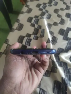 Samsung Galaxy A20e (Used)