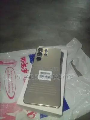 Samsung Galaxy S25 Ultra (Used)