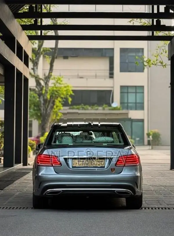 Mercedes Benz E300 2015