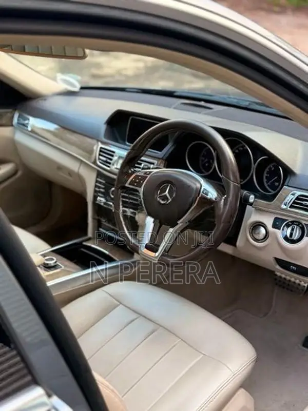 Mercedes Benz E300 2015