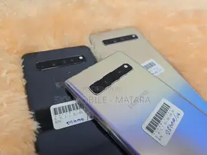Samsung Galaxy S10 5G 256GB (Used)