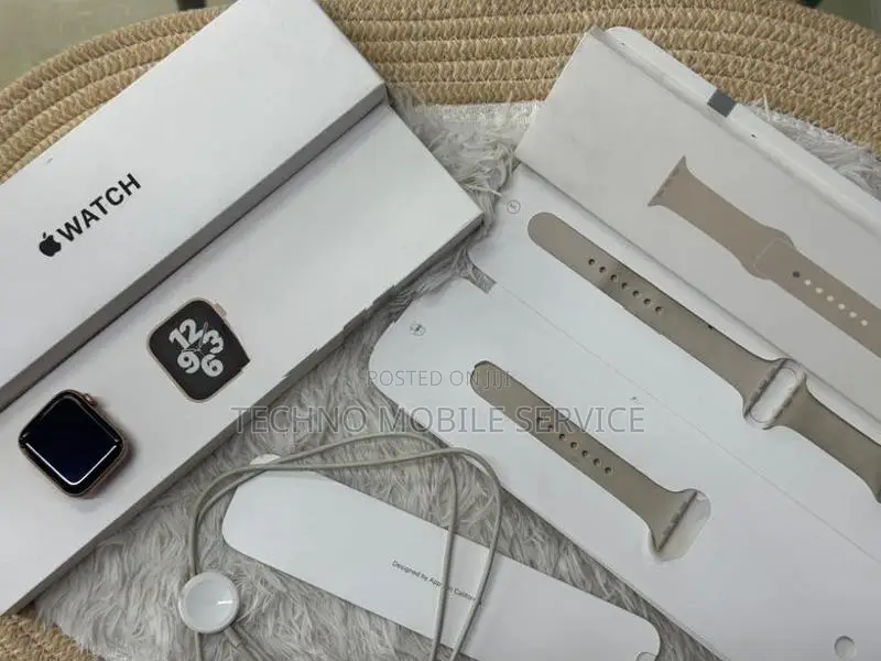 Apple Watch SE