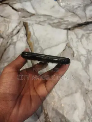 Samsung Galaxy M21 64GB (Used)