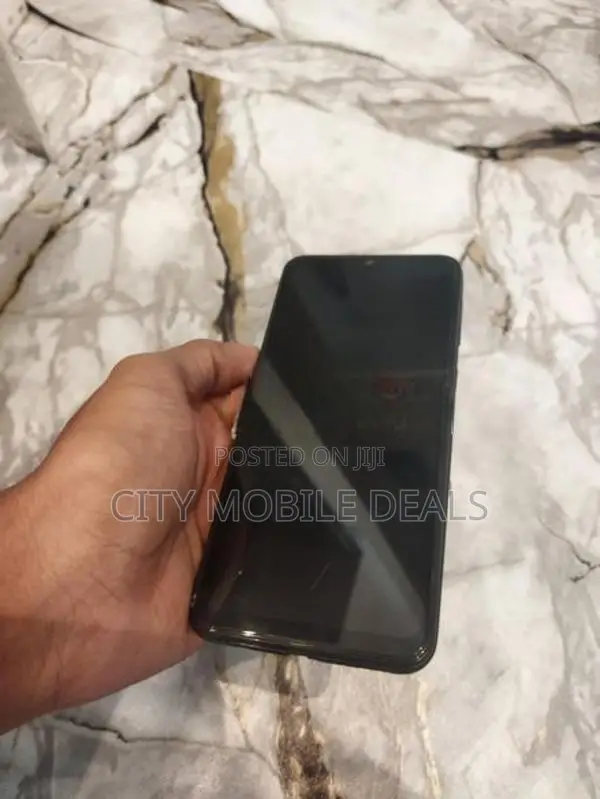 Samsung Galaxy M21 64GB (Used)