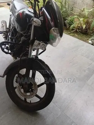 Bajaj Discover 2010