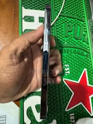 Apple iPhone 13 Pro (Used)