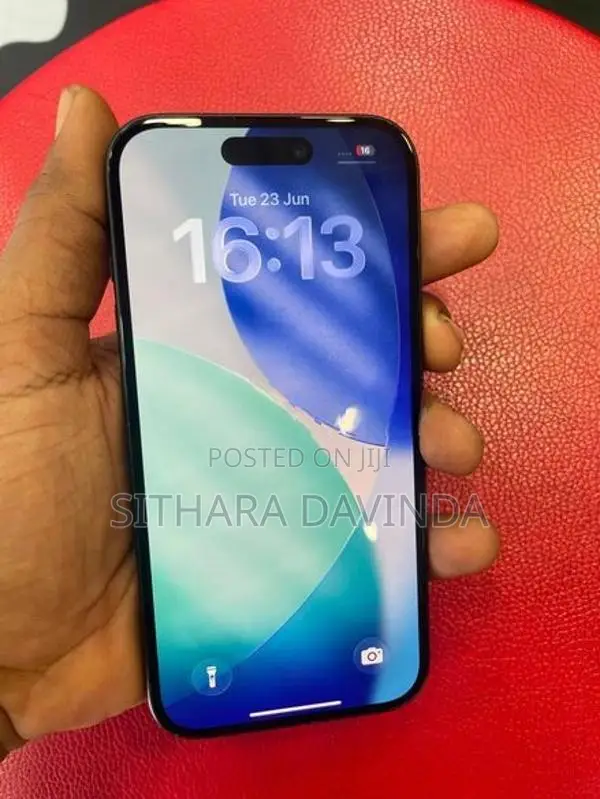 Apple iPhone 15 (Used)