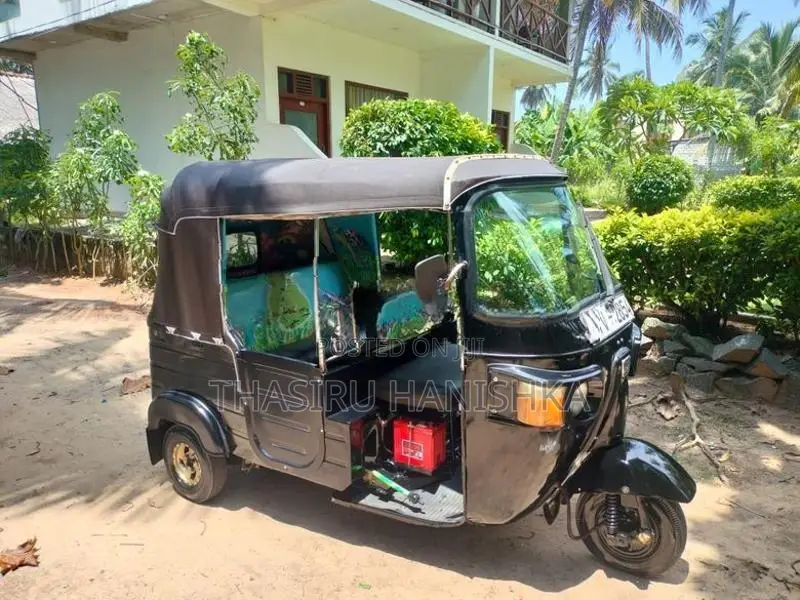 Bajaj RE Three Wheeler 2011