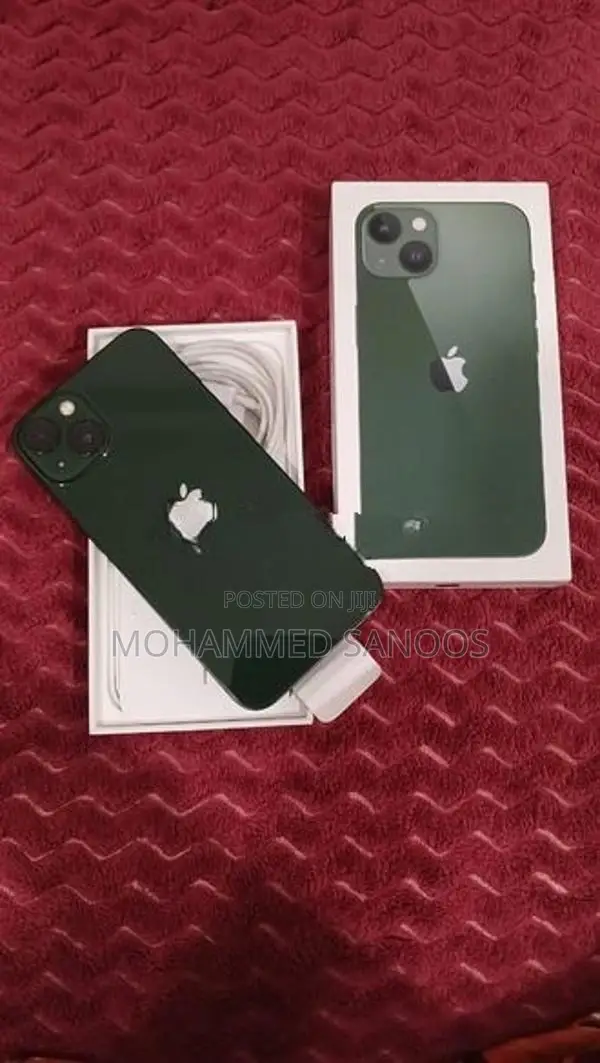 Apple iPhone 13 (Used)