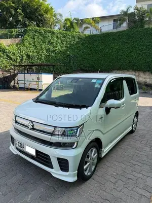 Suzuki Wagon R FZ Safety 2018