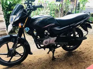 Bajaj Platina 100 ES 2016