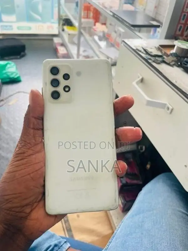 Samsung Galaxy A52 128GB (Used)