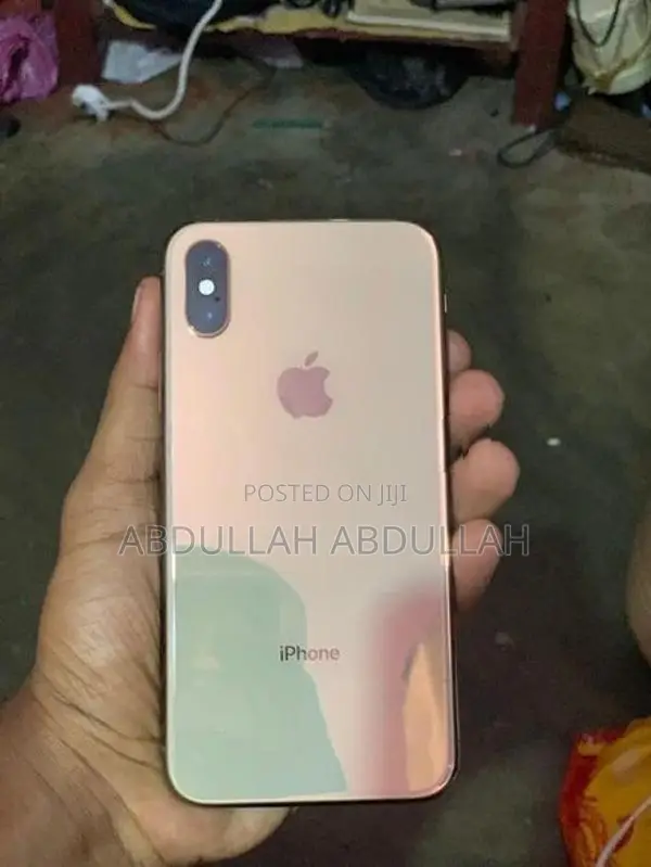 Apple iPhone XS (Used)