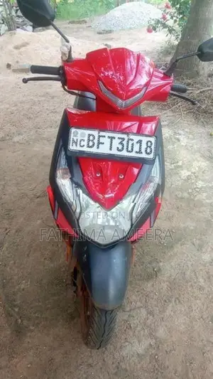 Honda Dio 1977