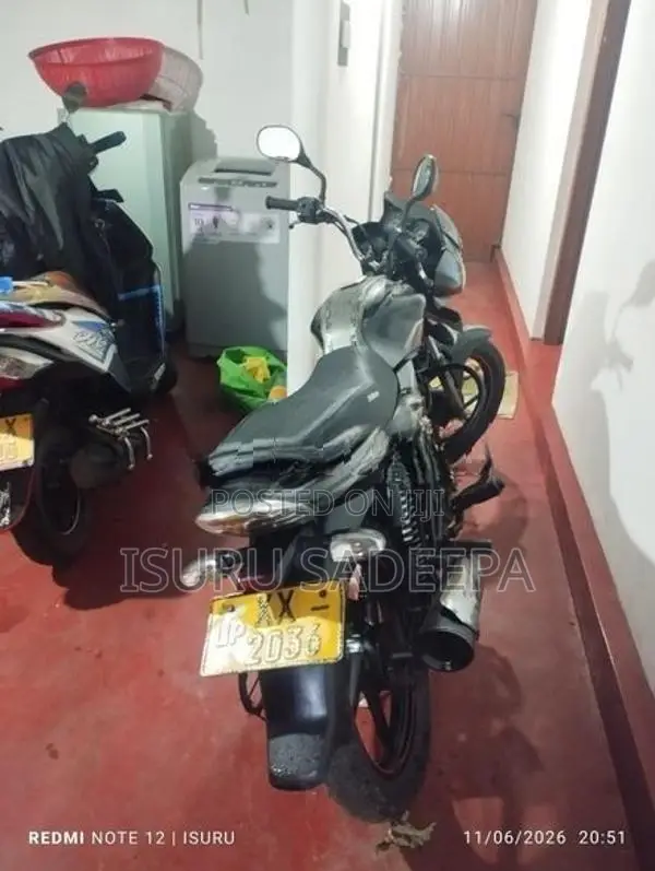 Bajaj Discover 100 2012